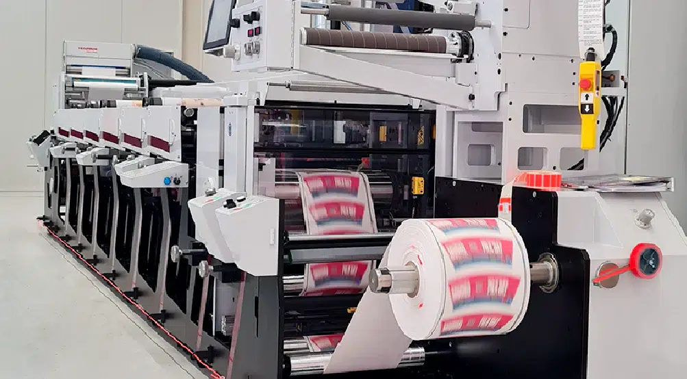 Machine om cups te bedrukken